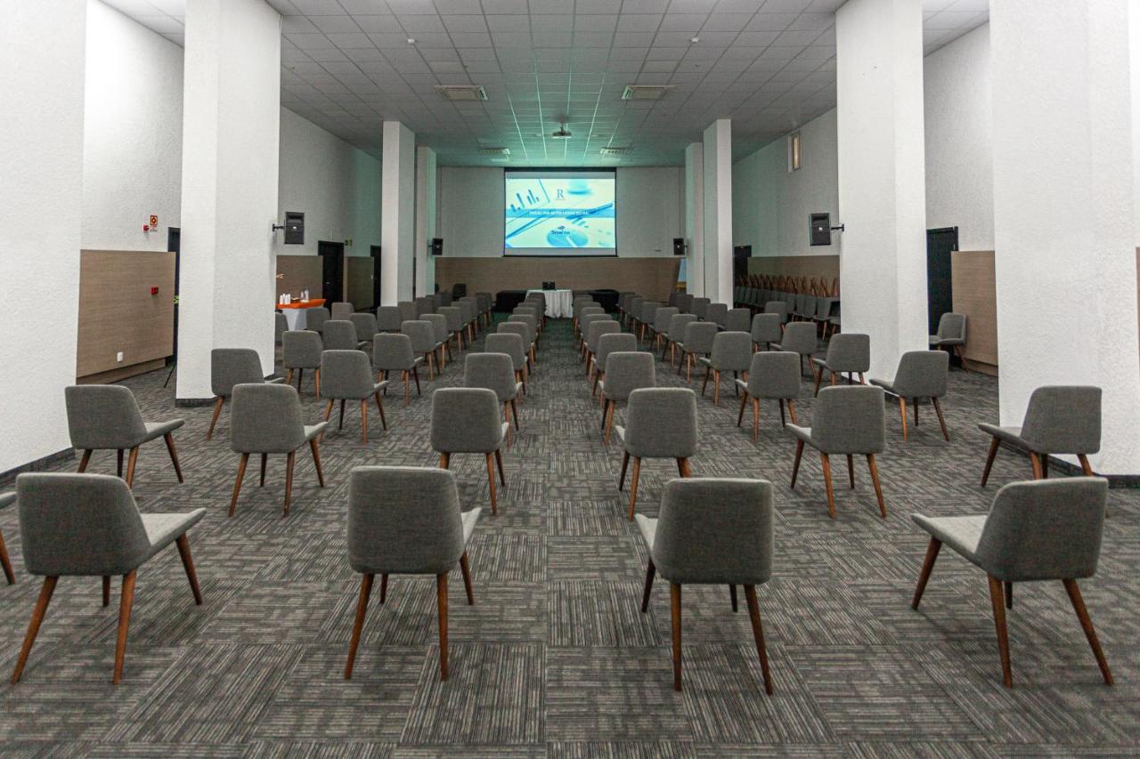 Travel Inn Hotels Caxias Do Sul Exteriör bild