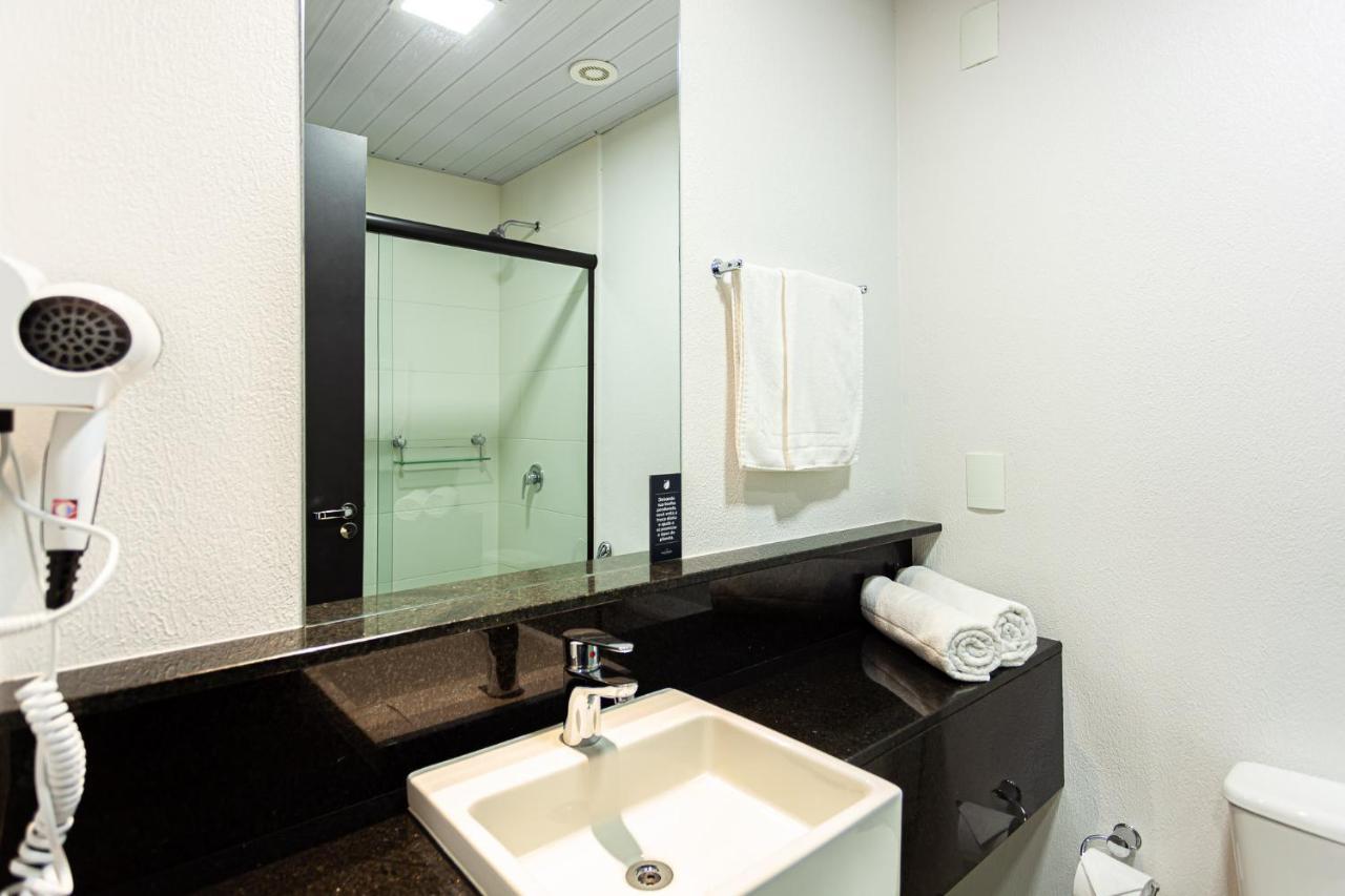 Travel Inn Hotels Caxias Do Sul Exteriör bild